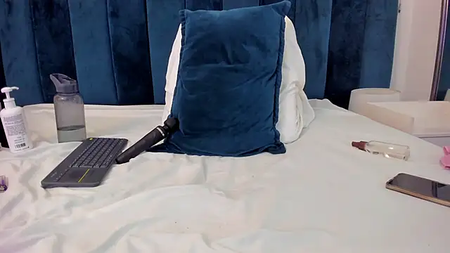 marianaaguii's cam snapshot