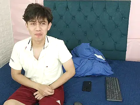 stripcar2026's cam snapshot