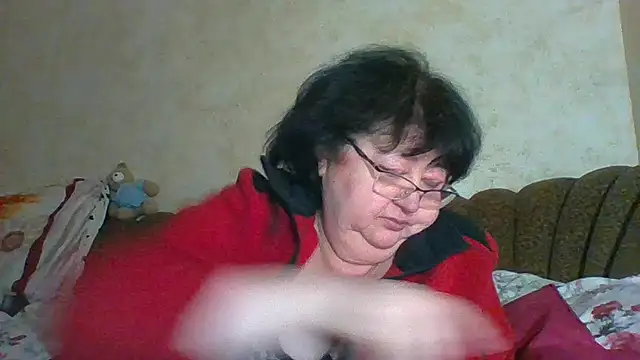 MilaSky5303's cam snapshot