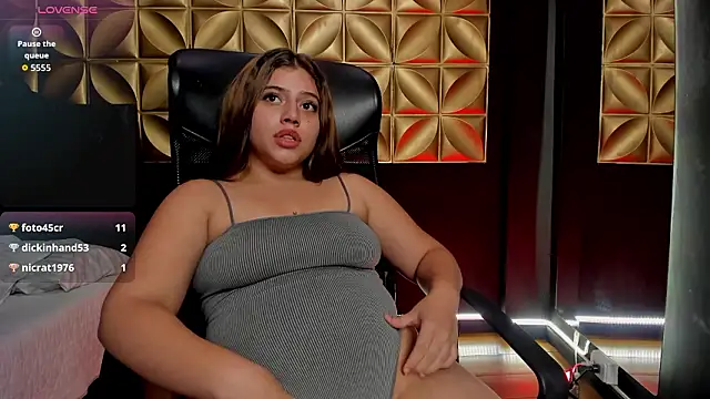 lovenatasha_'s cam snapshot