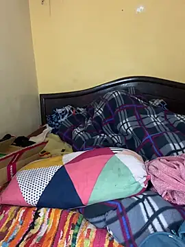 CUTI-NAINA's cam snapshot