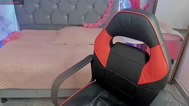 gaby_staaar's cam snapshot