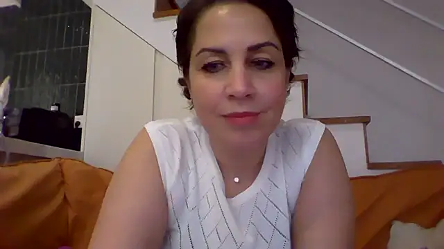 Rosinaya's cam snapshot