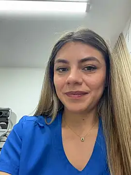 alicee16 live sex cam