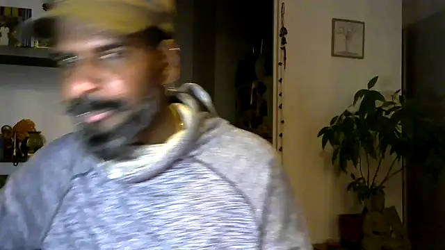 frenchblackc31 live sex cam