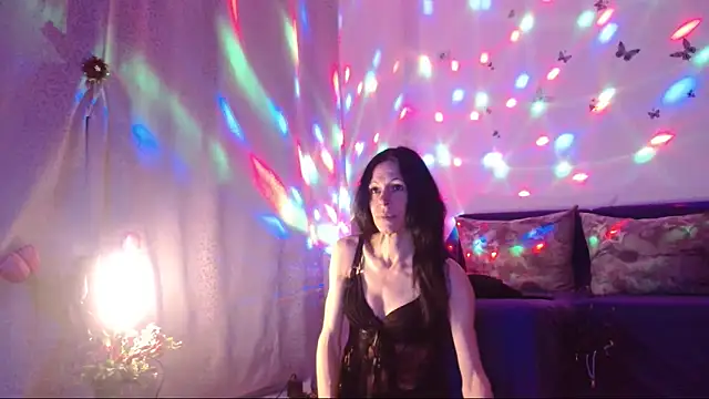 ElysaSun's cam snapshot