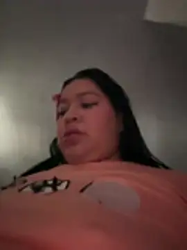 Lovelipsbig's cam snapshot