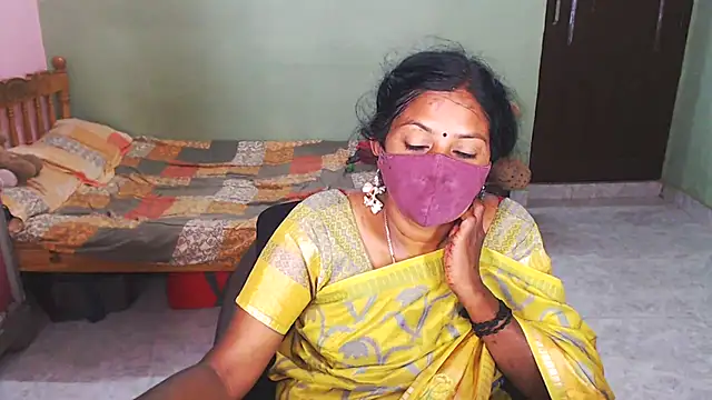 HotGulabi's cam snapshot