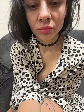 AlisRoxy's cam snapshot