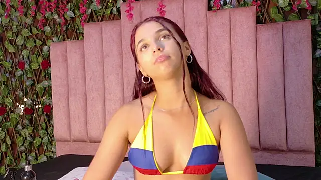 MiaJanss's cam snapshot