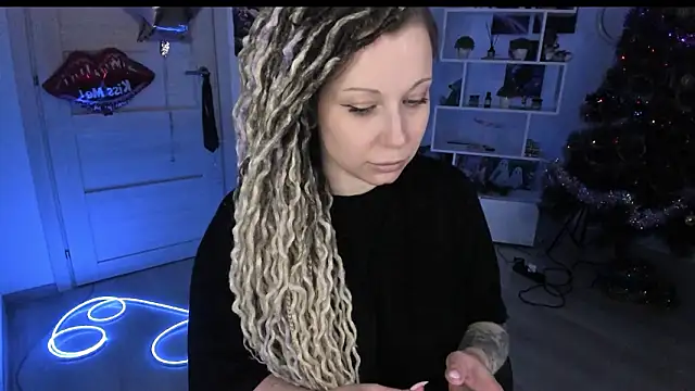 HoneySallyMoore's cam snapshot