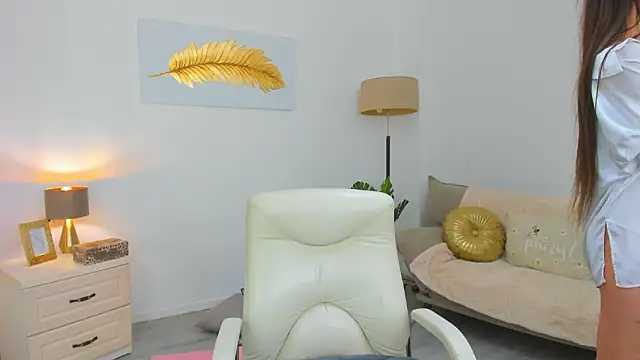 Kylie_Kathy's cam snapshot