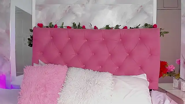 Mia_candy03's cam snapshot