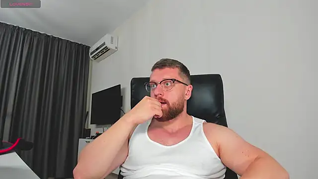 Findom_guy's cam snapshot