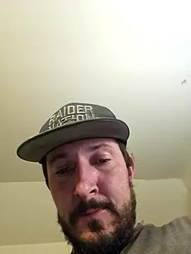 UncutHammer69 live sex cam