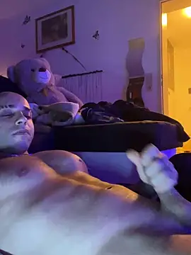 Mohdollmen's cam snapshot