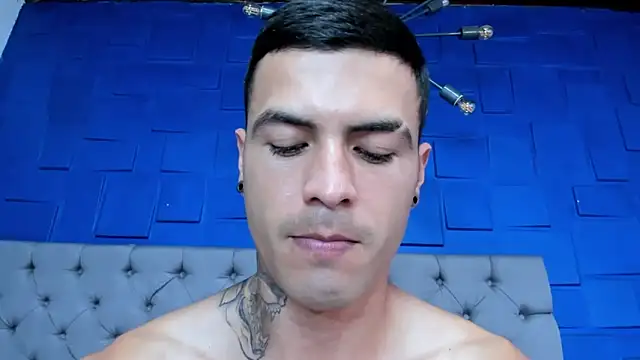 andres-clark92's cam snapshot