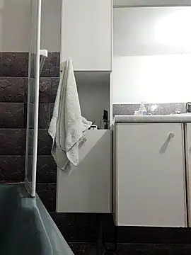 Malyavaaaaa's cam snapshot