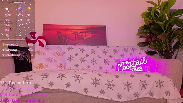 TiaBelle's cam snapshot