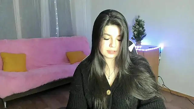 KisaModel's cam snapshot