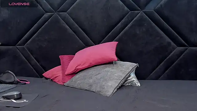 vanna_sams_'s cam snapshot