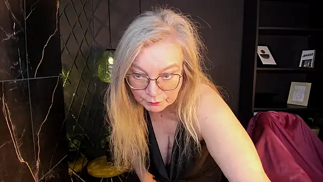 NataliMellow's cam snapshot