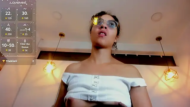 Hanna_Cornee_'s cam snapshot