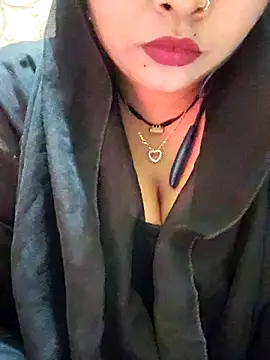 Indian-Nazia's cam snapshot