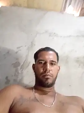 yanshotQQQQ live sex cam