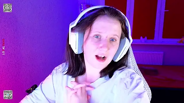 mon_lola live sex cam