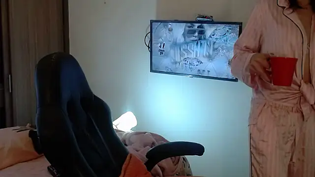 gooddes303salome's cam snapshot