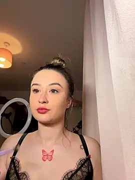 LilyLuck_'s cam snapshot