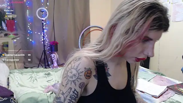 BLACKPeonyy's cam snapshot