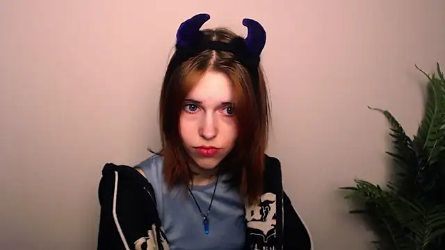 GuessMe___'s cam snapshot