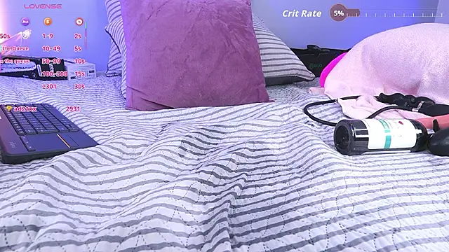 mia-reeves's cam snapshot