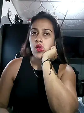 Latina_sexy1's cam snapshot