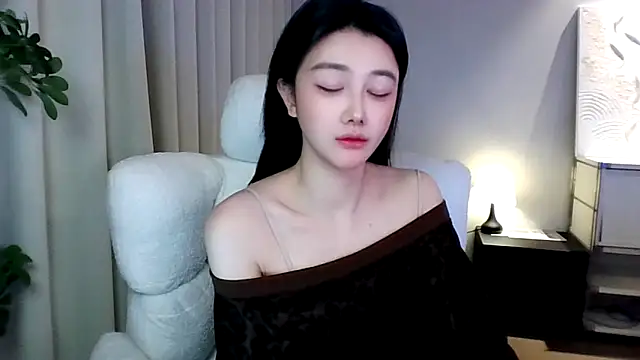 xiaxia-baby_'s cam snapshot