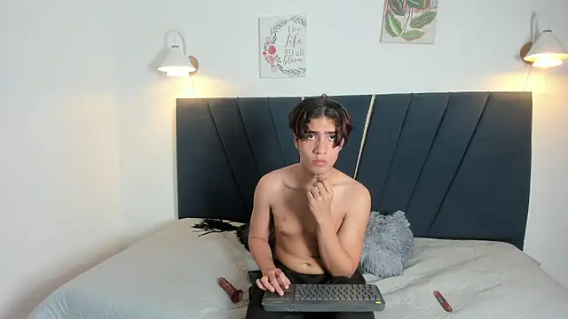 maicol_cum23 live sex cam