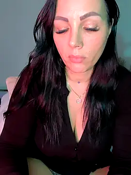 ReiyaRey live sex cam