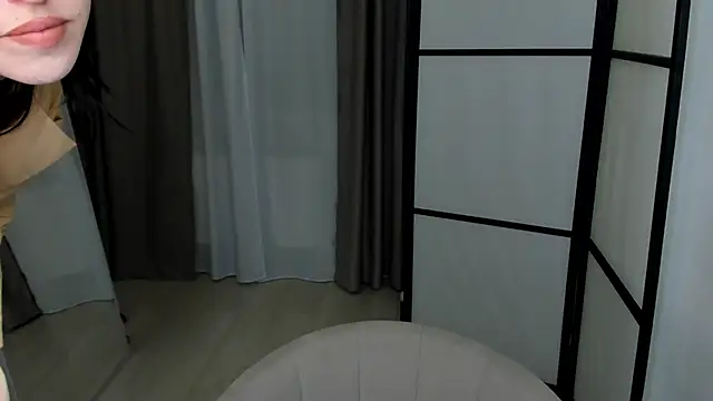 EffieMinki live sex cam