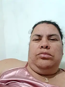 yaneth_'s cam snapshot