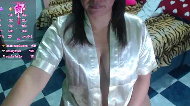 hiilarybrown's cam snapshot