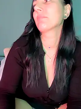 ReiyaRey's cam snapshot