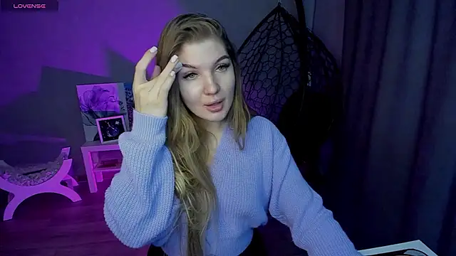 lily_williamss's cam snapshot