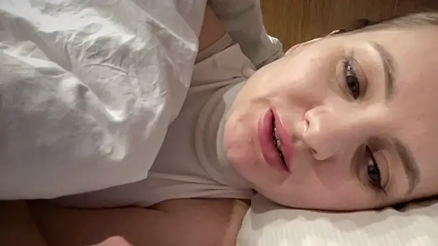 Viola_sweet's cam snapshot