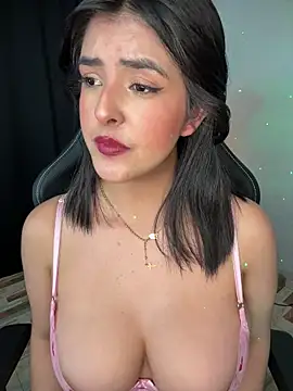 kim_zaratte live sex cam