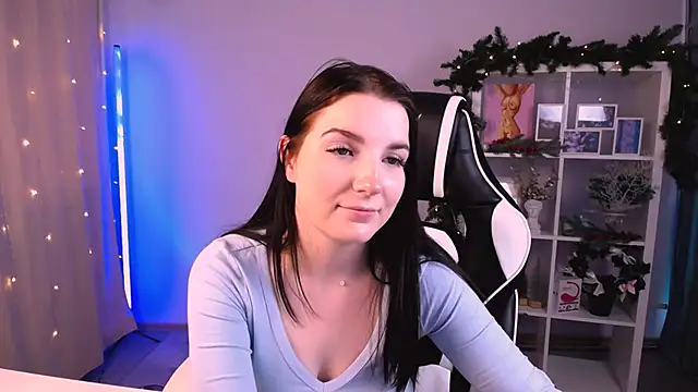 AliceChanel's cam snapshot