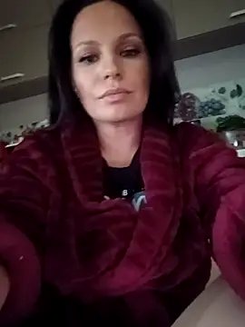 LondonBadGirl's cam snapshot