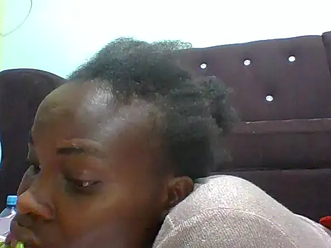 sexxyqueenn22's cam snapshot