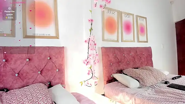 GabiHills's cam snapshot